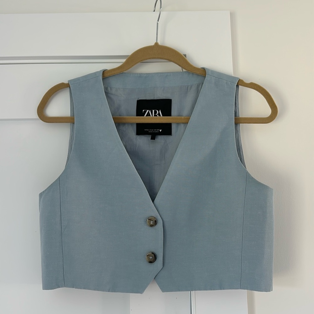 Zara Cropped Vest